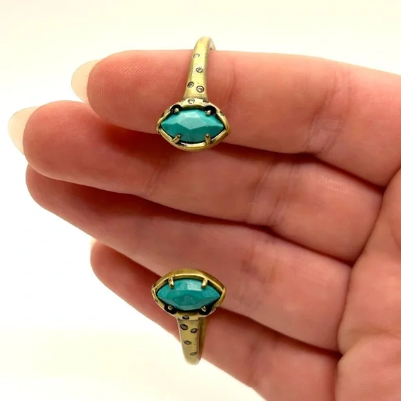 Kendra Scott Laura Pinch Cuff Bracelet in Antique Gold & Variegated Turquoise - Picture 7 of 13